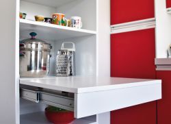 Pull Out Worktop, Aligned with Shelf, OPLÀ