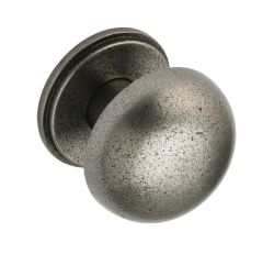 Bevera Cast iron Kitchen Door Knob