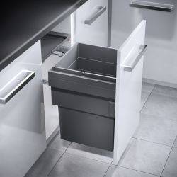 Hailo Cargo-Synchro - 450mm door, single bin - integrated under counter pull out kitchen cupboard bin