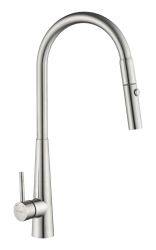 The1810 T504 Estrarre single-lever pull-out spray kitchen tap in brushed steel  482mm height  with retractable hose and swivel spout