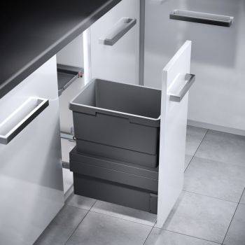 Hailo Cargo-Synchro - 300mm door, single bin - integrated under counter pull out kitchen cupboard bin