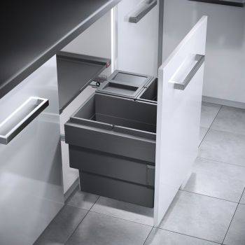 Hailo Cargo-Synchro - 600mm door, 3 bins - integrated under sink pull out kitchen cupboard bin