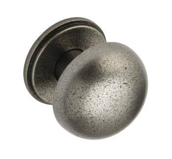 Bevera Cast iron Kitchen Door Knob